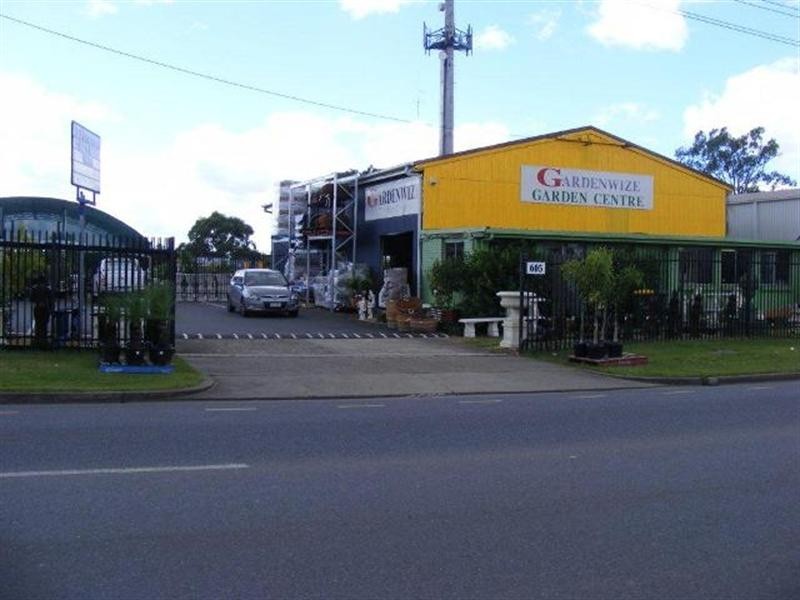 605 Seventeen Mile Rocks Road, Seventeen Mile Rocks QLD 4073