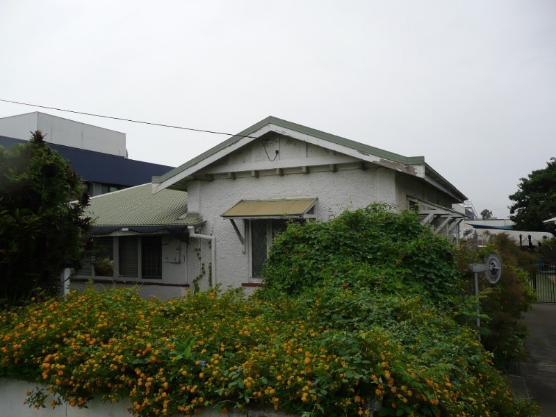 12 Thallon Street, Sherwood QLD 4075