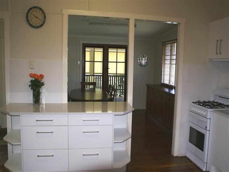 30 Walker Street, Corinda QLD 4075