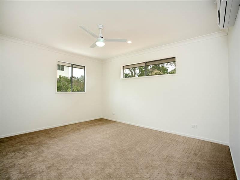 27 Walker Street, Corinda QLD 4075