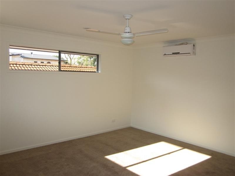 27 Walker Street, Corinda QLD 4075