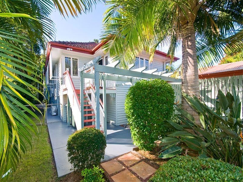 124 Strong Avenue, Graceville QLD 4075