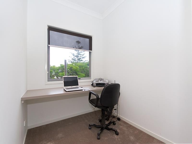 43 Ellen Street, Oxley QLD 4075