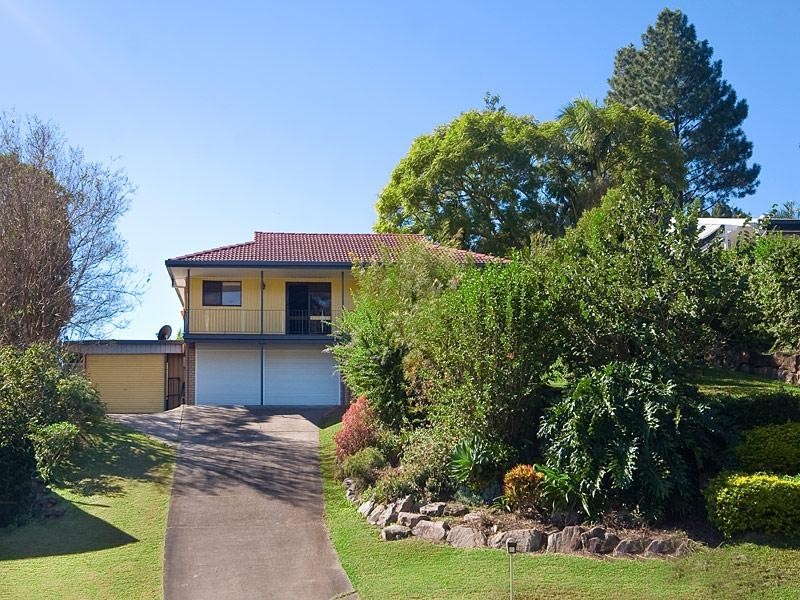 18 Meehan Street, Seventeen Mile Rocks QLD 4073