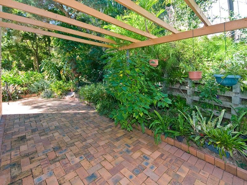 18 Meehan Street, Seventeen Mile Rocks QLD 4073