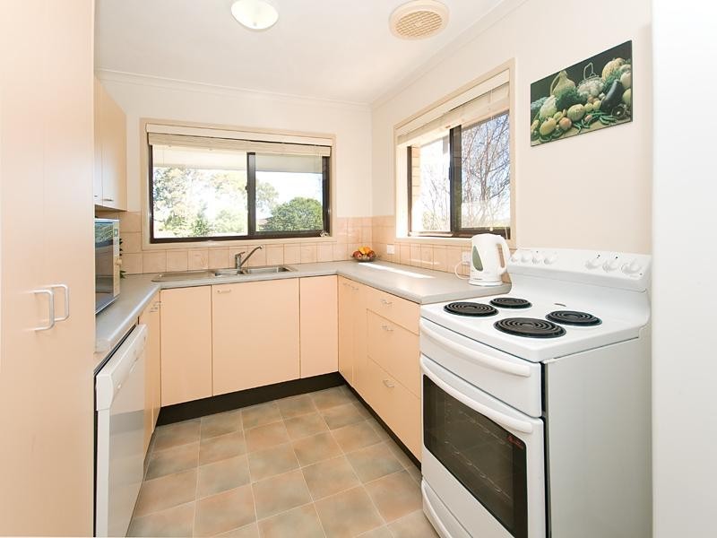 18 Meehan Street, Seventeen Mile Rocks QLD 4073