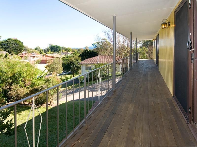 18 Meehan Street, Seventeen Mile Rocks QLD 4073