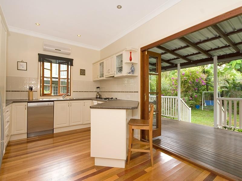 44 Weinholt Street, Sherwood QLD 4075