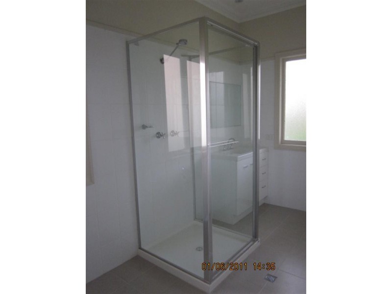 61 Oxley Station Road, Oxley QLD 4075