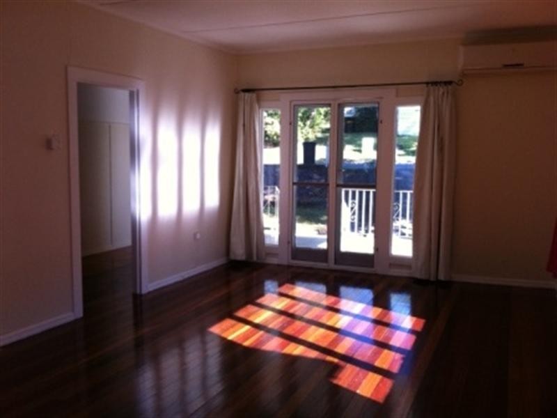 1/58 Bayford Street, Oxley QLD 4075