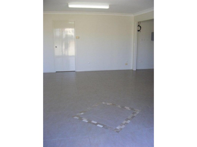 16 Maiella Street, Stapylton QLD 4207