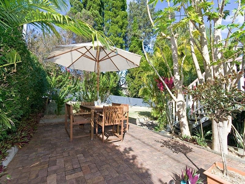 170 Englefield Road, Oxley QLD 4075