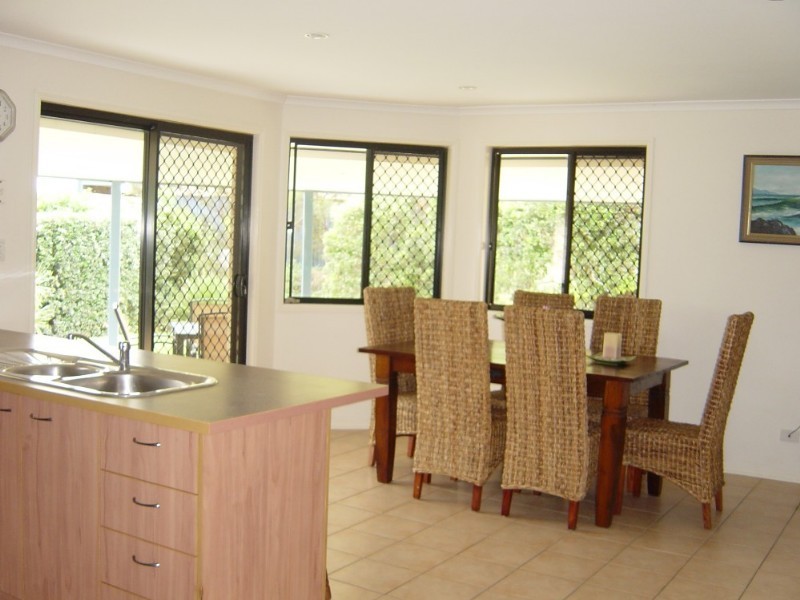 11 Rothschild Street, Eatons Hill QLD 4037