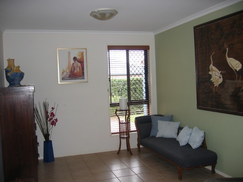 11 Rothschild Street, Eatons Hill QLD 4037