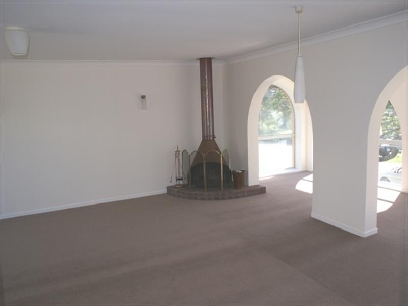 83 Nadine Street, Graceville QLD 4075