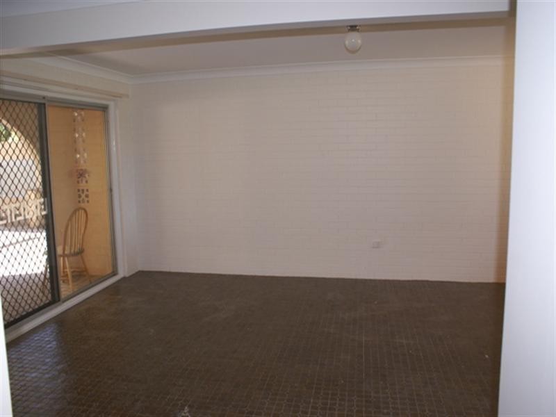 83 Nadine Street, Graceville QLD 4075