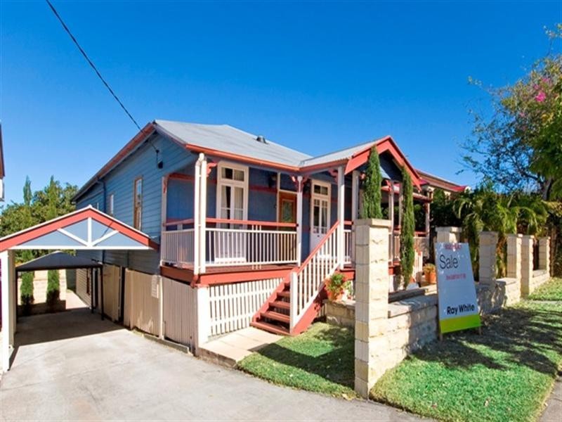 15 Young Street, Annerley QLD 4103