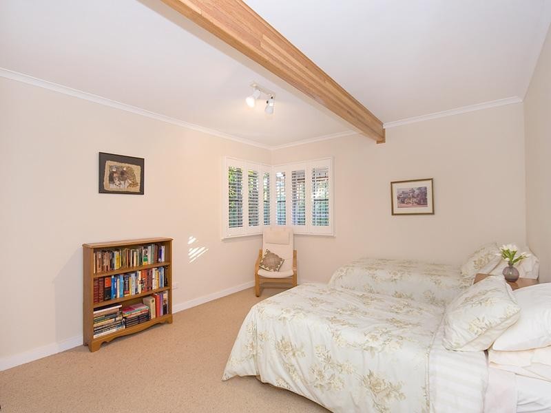 43 Weinholt Street, Sherwood QLD 4075