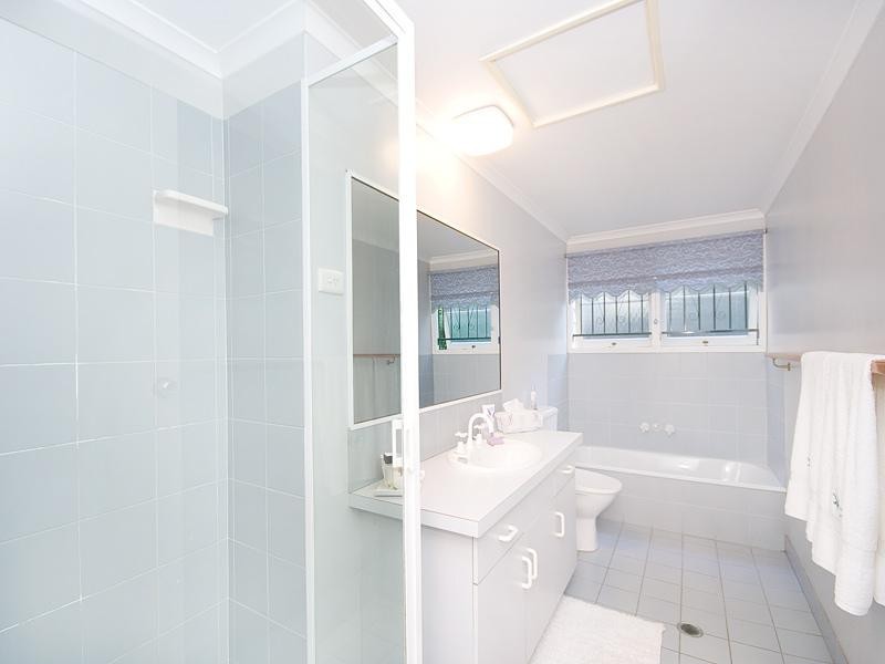 43 Weinholt Street, Sherwood QLD 4075