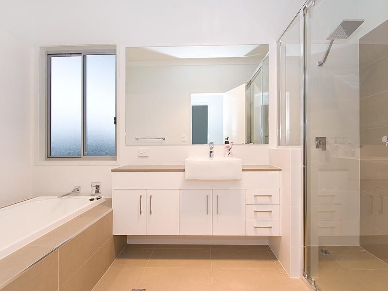 43 Ellen Street, Oxley QLD 4075