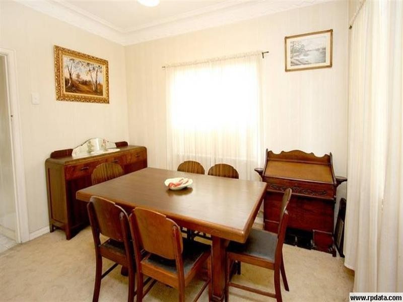 6 Hodge Street, Corinda QLD 4075