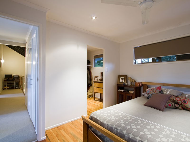 18 Arosa Street, Jamboree Heights QLD 4074