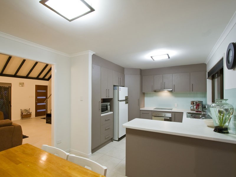 18 Arosa Street, Jamboree Heights QLD 4074