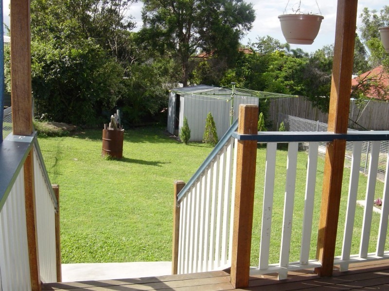 27 Enright Street, Oxley QLD 4075