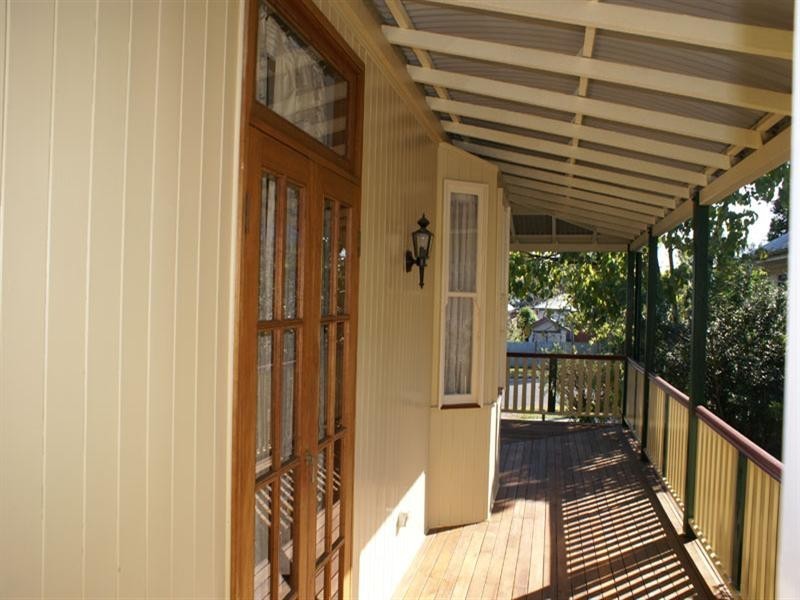10 Crawford Road, Chelmer QLD 4068