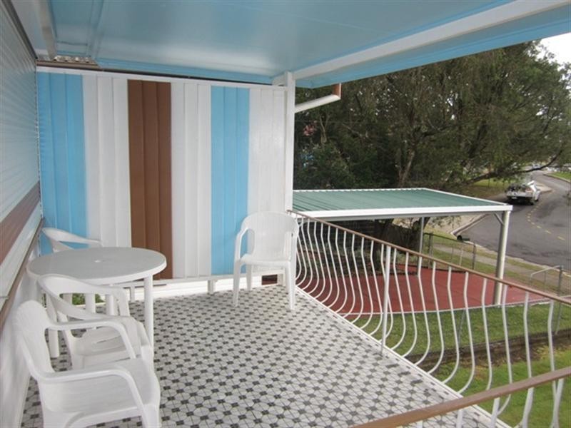 40 Park Road, Graceville QLD 4075