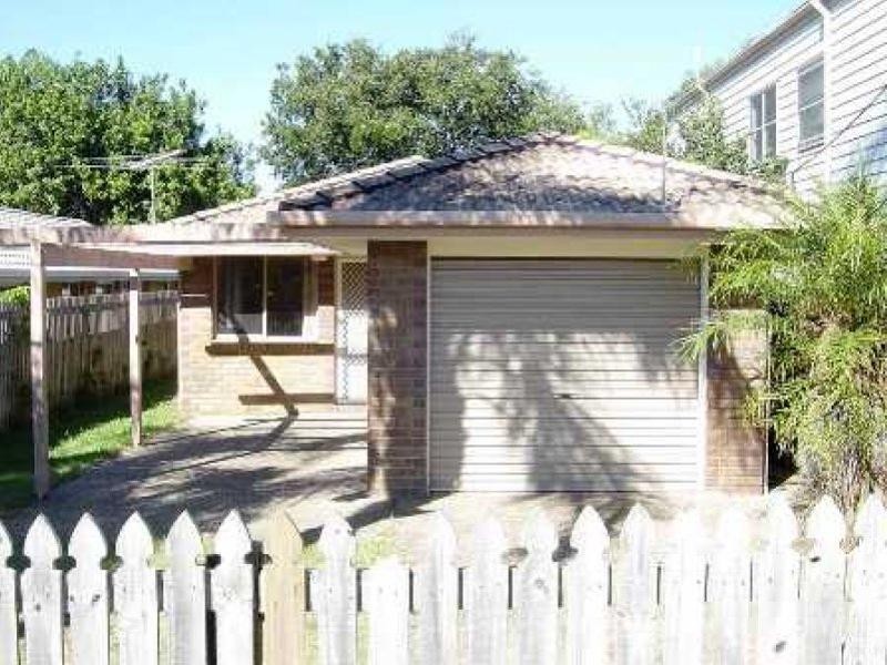 193 Long Street East, Graceville QLD 4075