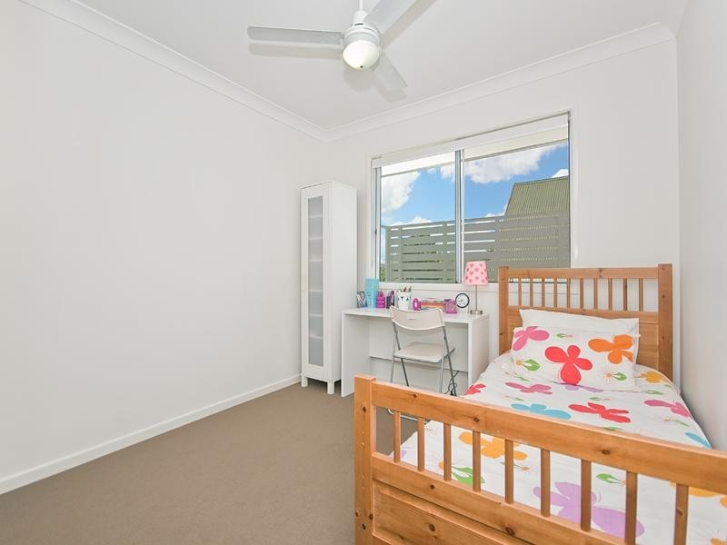 88 Oxley Station Road, Oxley QLD 4075