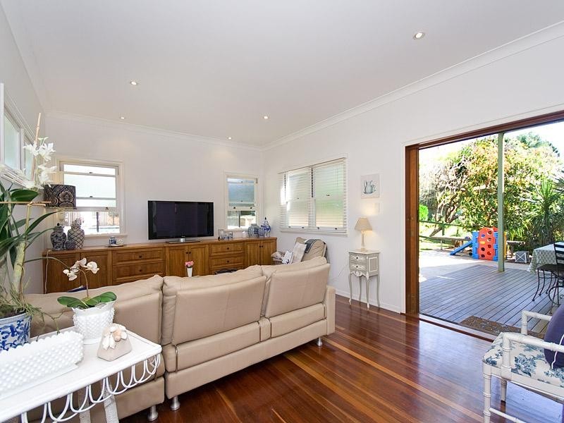 30 Menin Road, Corinda QLD 4075