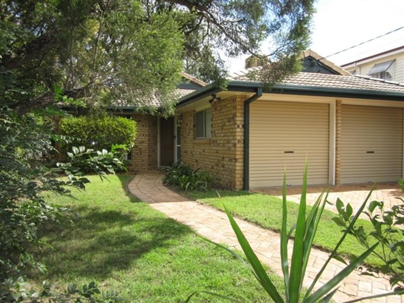 7 Elizabeth Street, Sherwood QLD 4075