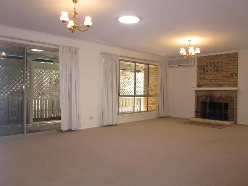 7 Elizabeth Street, Sherwood QLD 4075