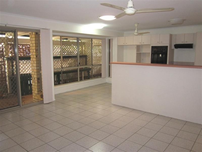 7 Elizabeth Street, Sherwood QLD 4075