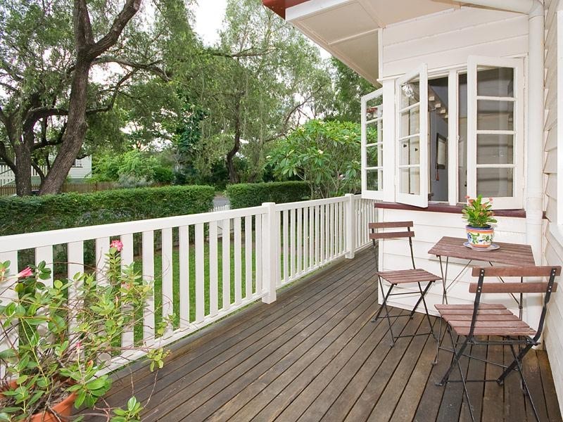 44 Weinholt Street, Sherwood QLD 4075