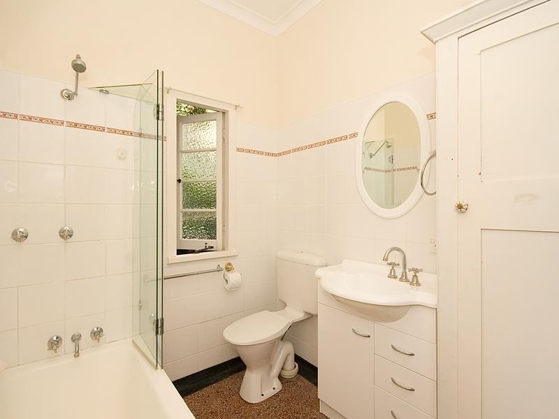 44 Weinholt Street, Sherwood QLD 4075