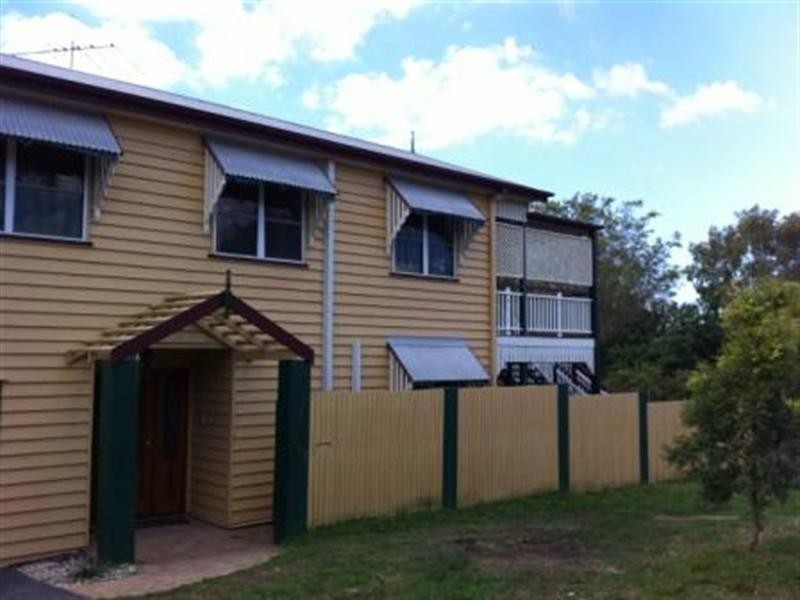 142 Central Avenue, Sherwood QLD 4075