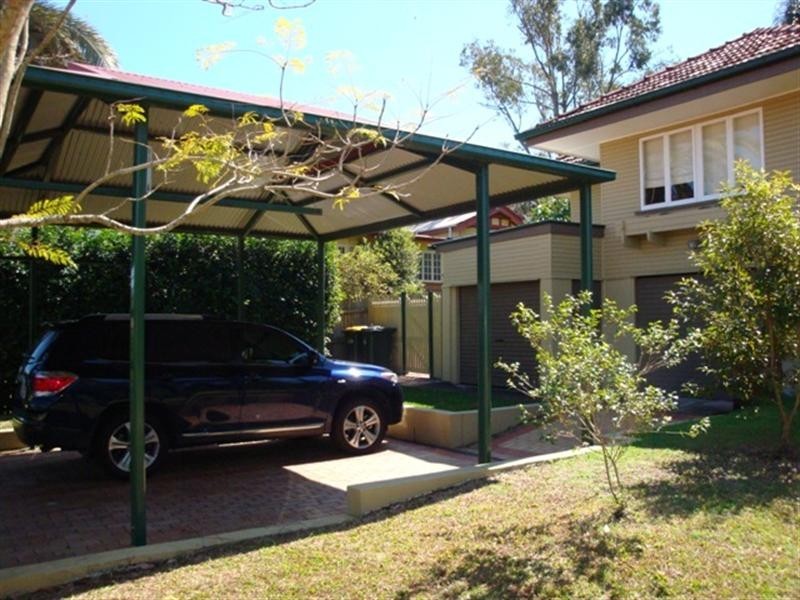 33 Lyon Avenue, Oxley QLD 4075