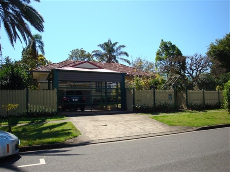 33 Lyon Avenue, Oxley QLD 4075