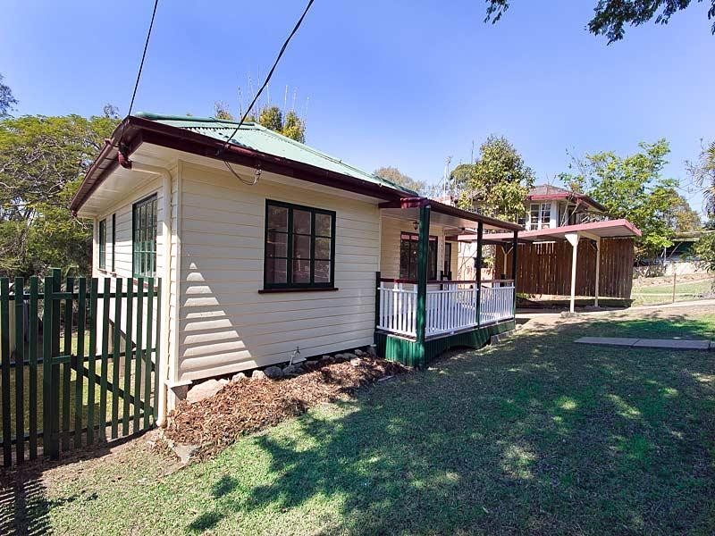 71 Bannerman Street, Oxley QLD 4075