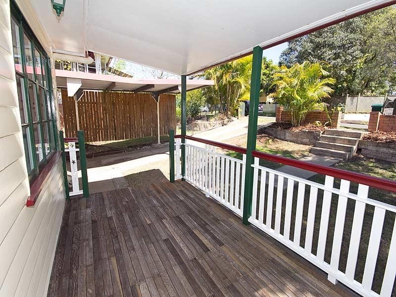 71 Bannerman Street, Oxley QLD 4075