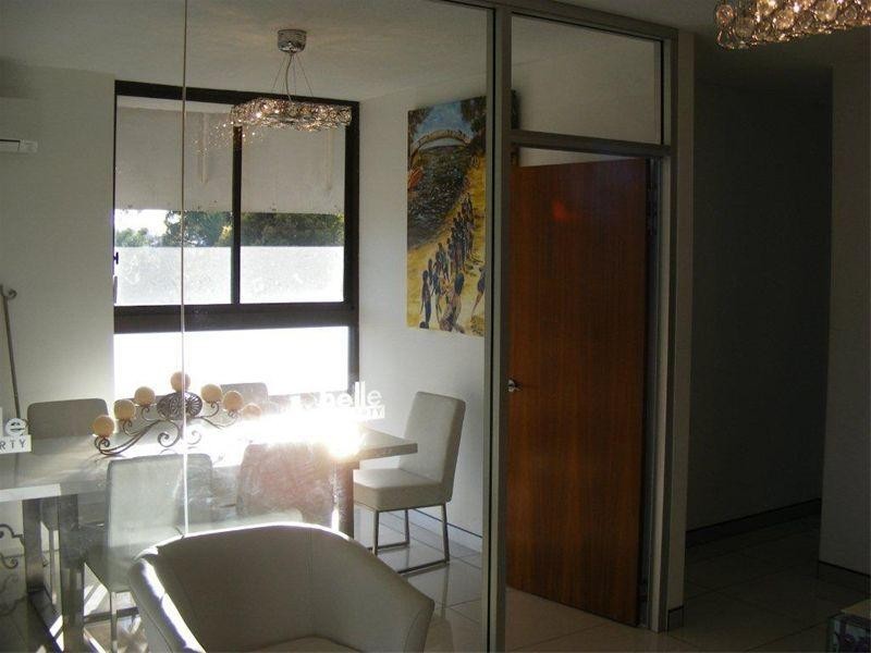 1/107 Dandenong Road, Mount Ommaney QLD 4074