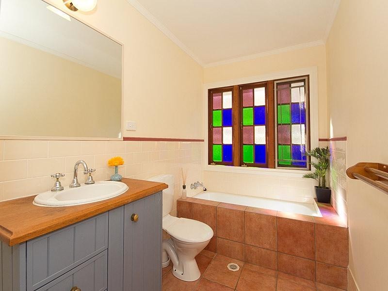 21 Jordan Street, Sherwood QLD 4075