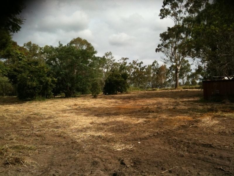 11 Railway Terrace, Goodna QLD 4300