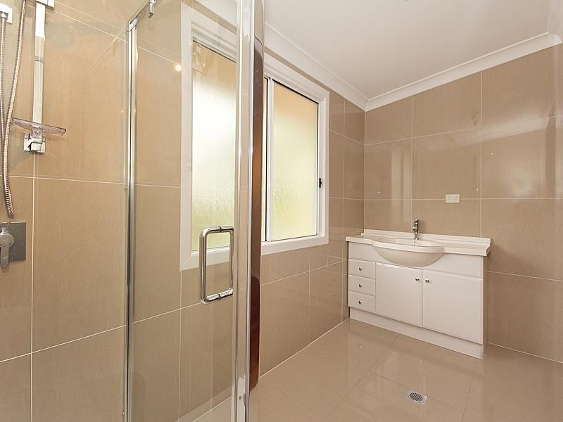 14 Oxley Road, Chelmer QLD 4068