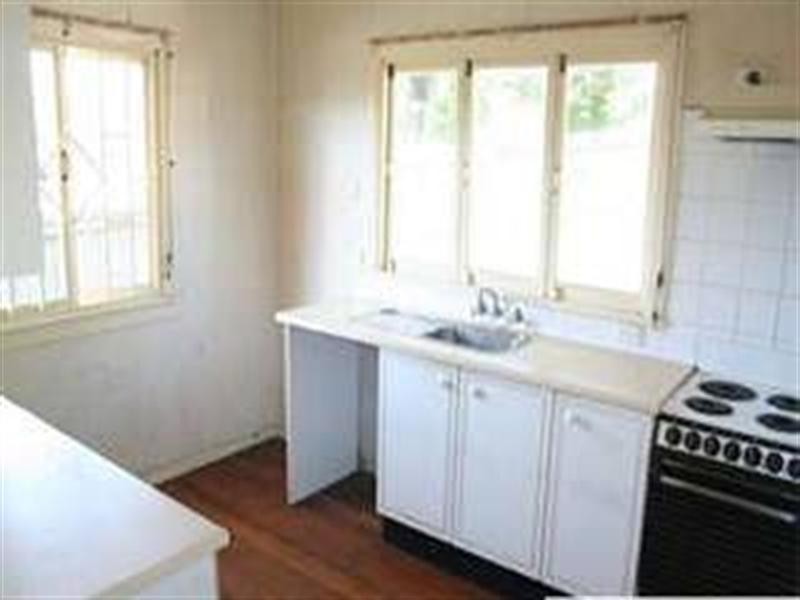 45 Menin Road, Corinda QLD 4075