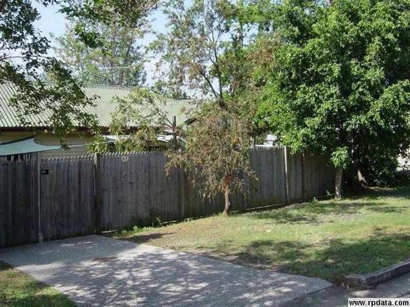 45 Menin Road, Corinda QLD 4075