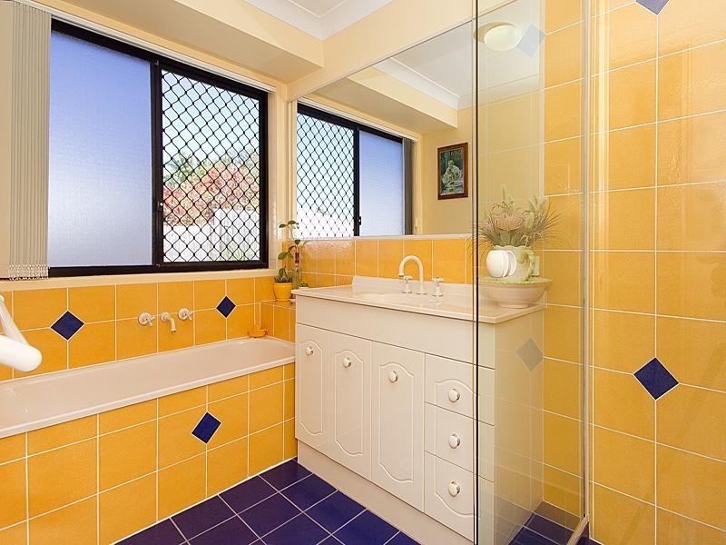 37 Highridge Road, Springfield QLD 4300